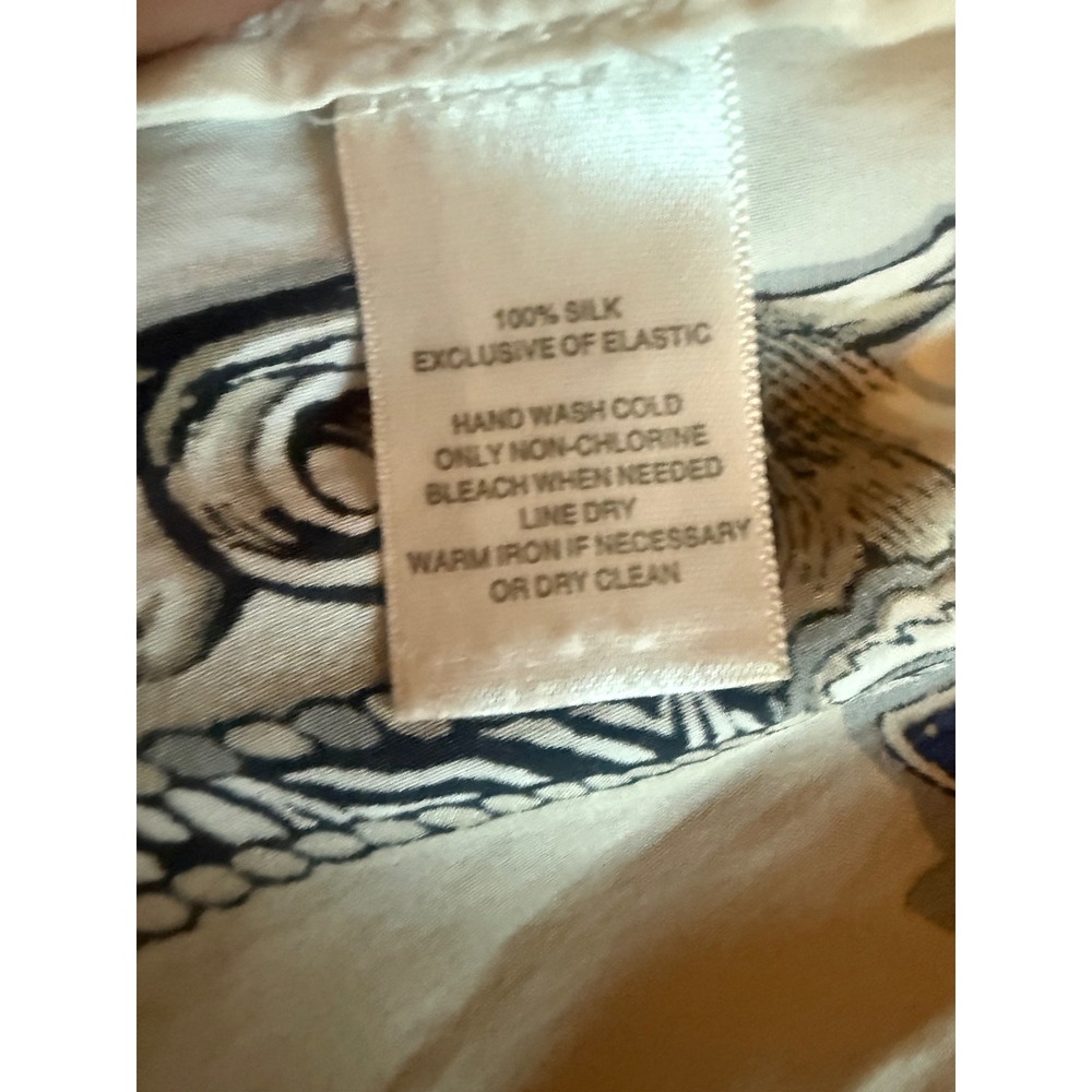 White House Black Market Silk Paisley Scarf Print Blouse Blue Beige XS - Picture 5 of 9
